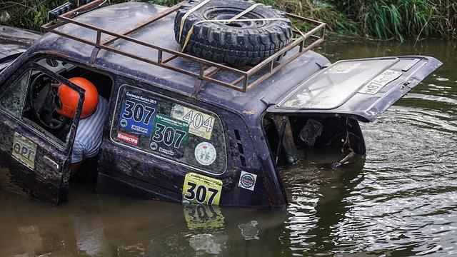 幕后运作的 幕后运作的